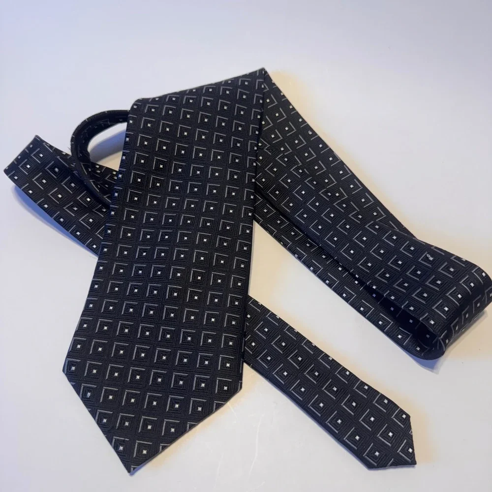 Croft & Barrow Black 100% Silk Tie Geometric Square Pattern‎ Formal Career